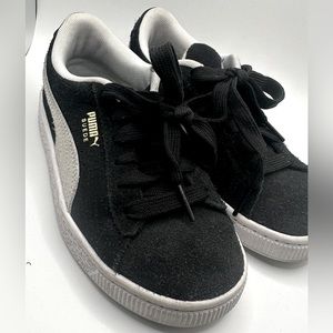 Puma suede classic XXI size 13c in little boys